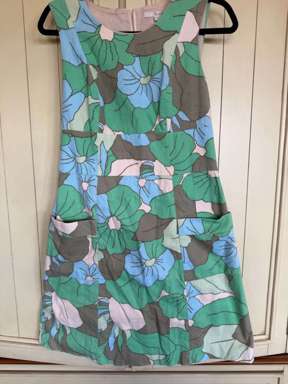 Boden Textured Floral Shift Dress in Mint, Sky Blue